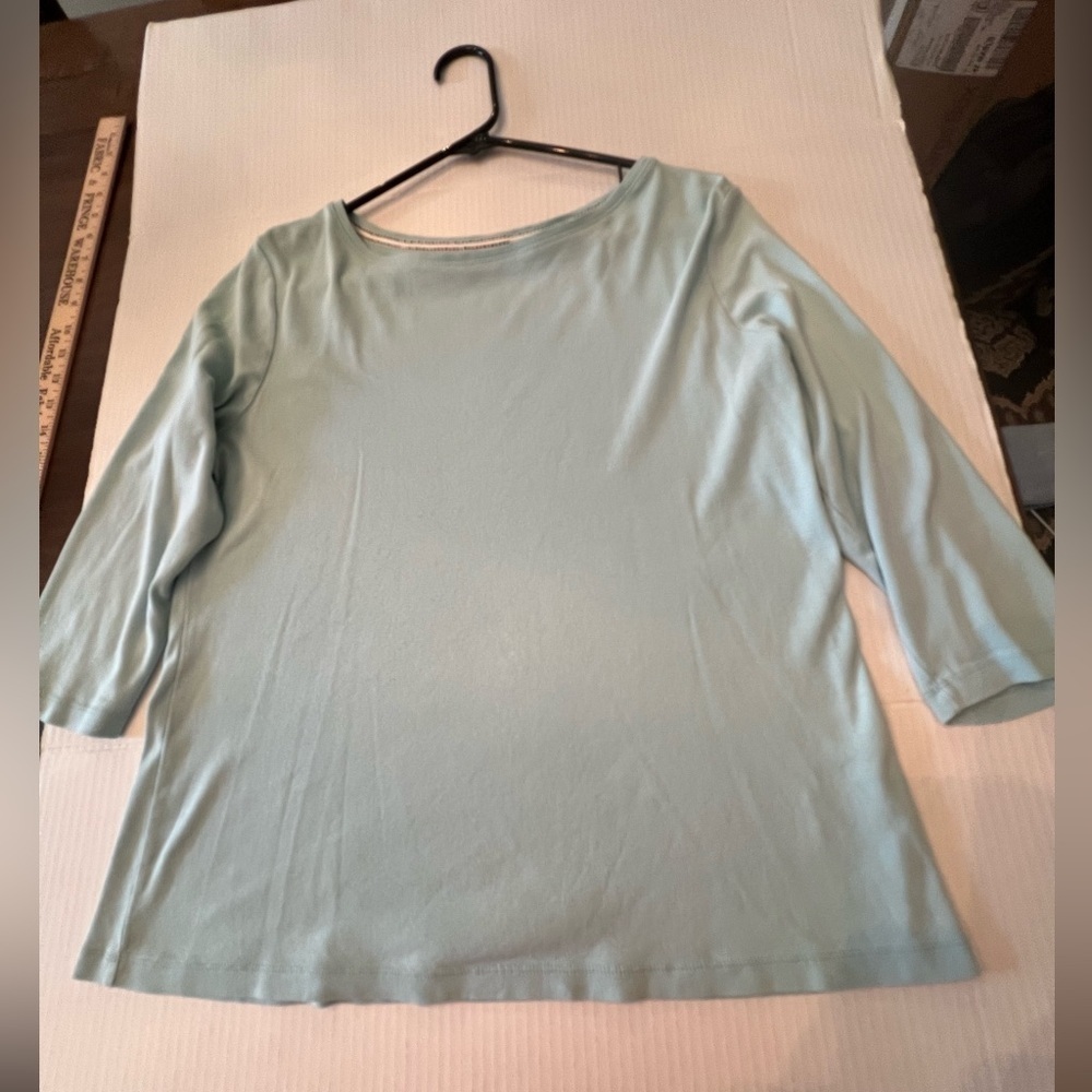 TALBOT’S BATEAU NECK TEE BLUE ICE. SIZE XL